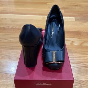 Salvatore Ferragamo pumps